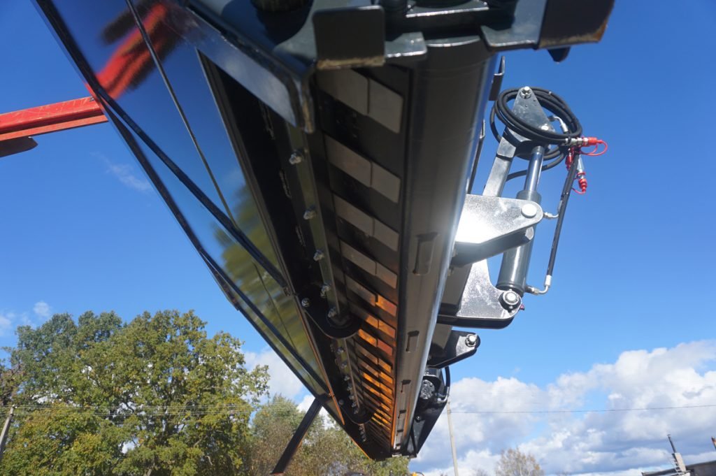Sand spreader SP Padagas. Tractor sand spreader.
